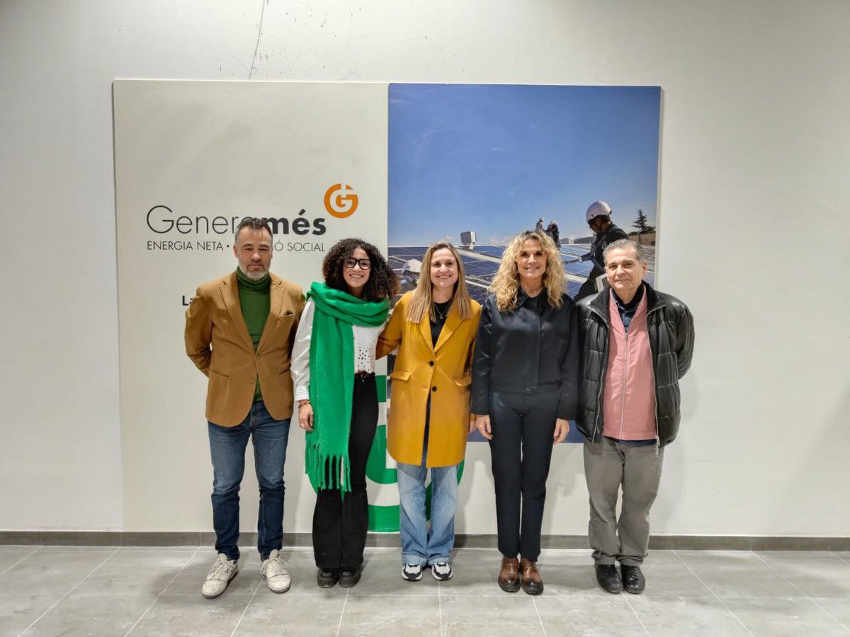 Amparo Merino Segovia (@segovia_merino) on Twitter photo He visitado Sabadell para conocer el proyecto de GeneraMés, impulsado por la <a href="/fundacioeveho/">Fundació Eveho</a>.
Una iniciativa que combina inserción social y energías renovables, sabedores de que la justicia social y la justicia climática son dos caras de la misma moneda. He visitado Sabadell para conocer el proyecto de GeneraMés, impulsado por la <a href="/fundacioeveho/">Fundació Eveho</a>.
Una iniciativa que combina inserción social y energías renovables, sabedores de que la justicia social y la justicia climática son dos caras de la misma moneda.
