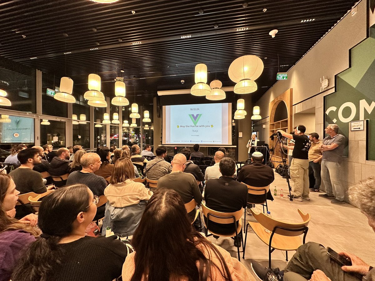 VueJSIsrael's tweet image. Our meetup is back, at the hospitality of @Isracard 🥳🥳. Come join us!