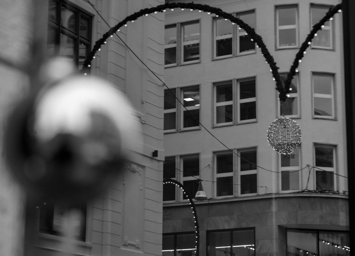 5uicideBoY's tweet photo. #streetphotography #monochrome #ssicollaborative https://t.co/qbElec88fK