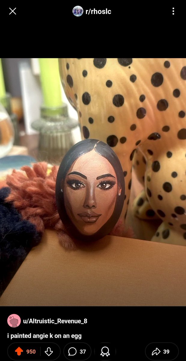 SayItClox's tweet photo. @angiekatsanevas Angie someone on reddit posted a picture of you they painted on an egg... https://t.co/3a2Sw7H0Pc