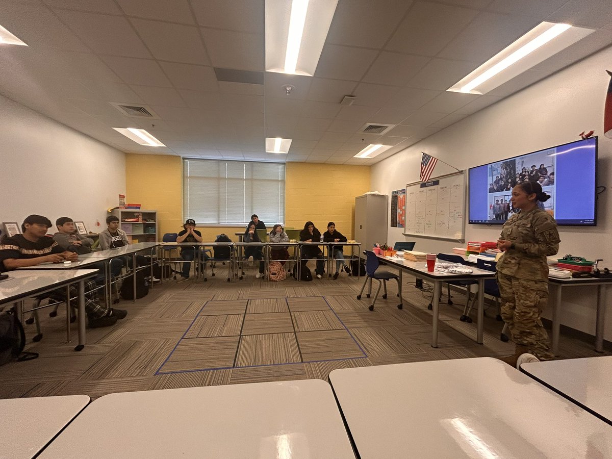 KubschNatalia's tweet photo. Former student Samantha came to visit ESL 2 class and talk about her experience in the Army. So proud of her. True inspiration ❤️ https://t.co/fg1XSmpOSt