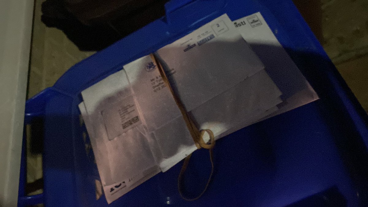 spence197372's tweet image. @RoyalMail strike again, left people’s mail on our bin, so in two days, posted my sisters present to the wrong address, that’s lost, and now peoples mail left on our bin. #Royaljoke