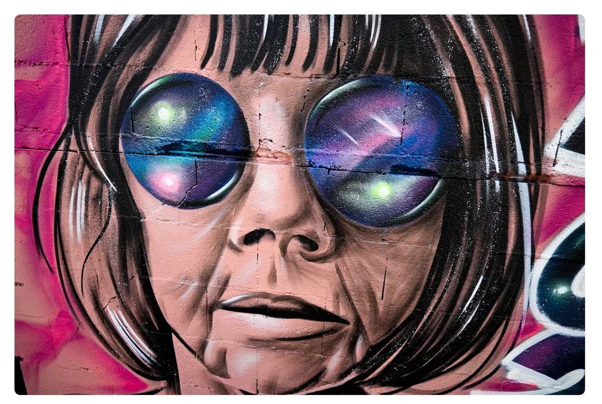 “On m’a volé dix ans, mais on ne m’a pas volé ma vérité.”

À la veille du verdict du procès des viols de Mazan, nous remercions Gisèle Pelicot pour son courage exemplaire. Son combat dépasse les tribunaux : il appartient à toutes les femmes.

“Le silence protège les bourreaux. La