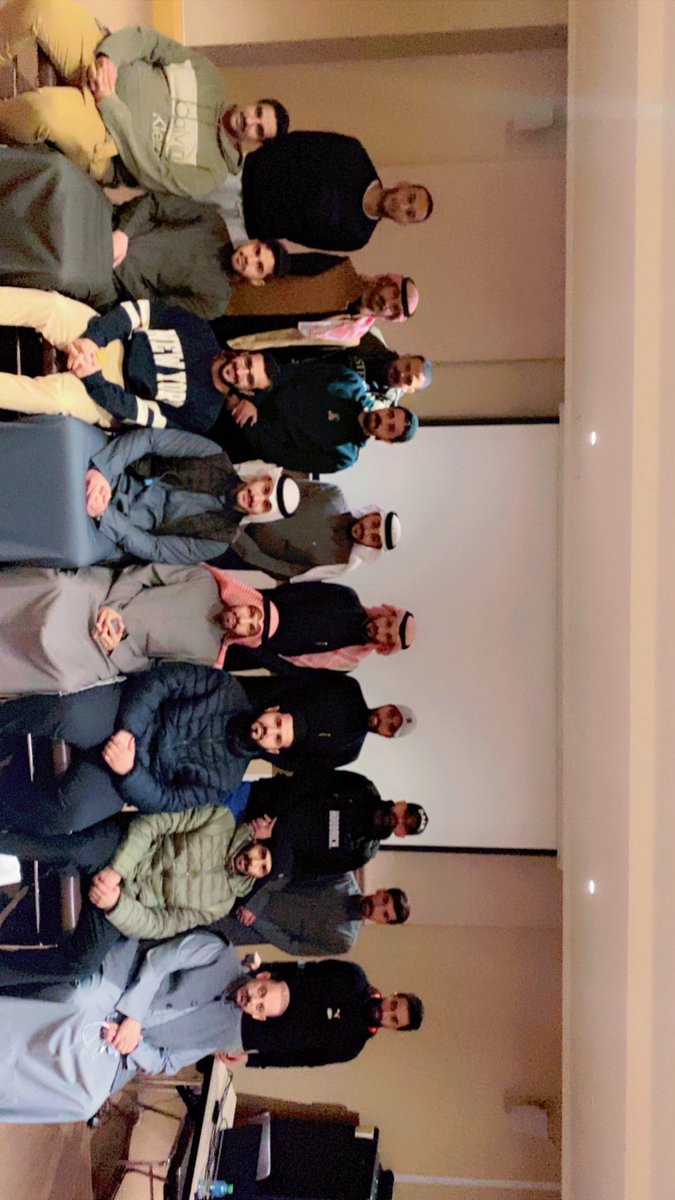 AltamiuzS's tweet photo. اليوم الخامس من دورة المستوى D ضمن سلسلة رخصة المدير الرياضي 
تنظمها التميز للإستشارات الرياضية بتعاون مع الاتحاد الكويتي لكرة القدم 

يحاضر بالدورة 
د.بدر عايض العتيبي
استاذ علم الاجتماع الرياضي - بقسم التربية البدنية والرياضة

تقام فعاليات الدورة بفندق الميلينيوم https://t.co/JQgohdtzeO