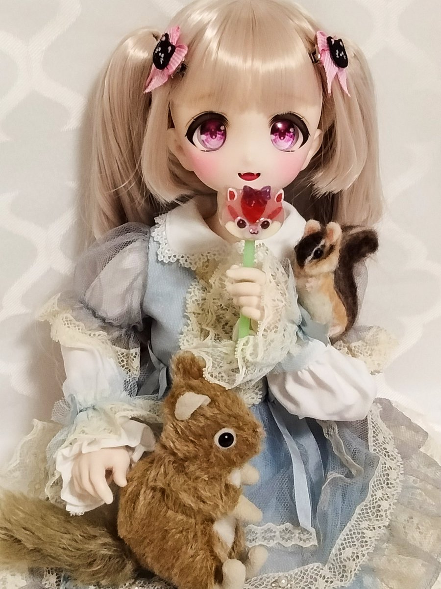 eRisuAru's tweet photo. #ちるっ子 さんヘッド
#Sungem さんウィッグ
ドールの名前はチロルちゃんにしようと思います🥰
写真、気付いたらリスまみれにw https://t.co/pcxA0gAKDg
