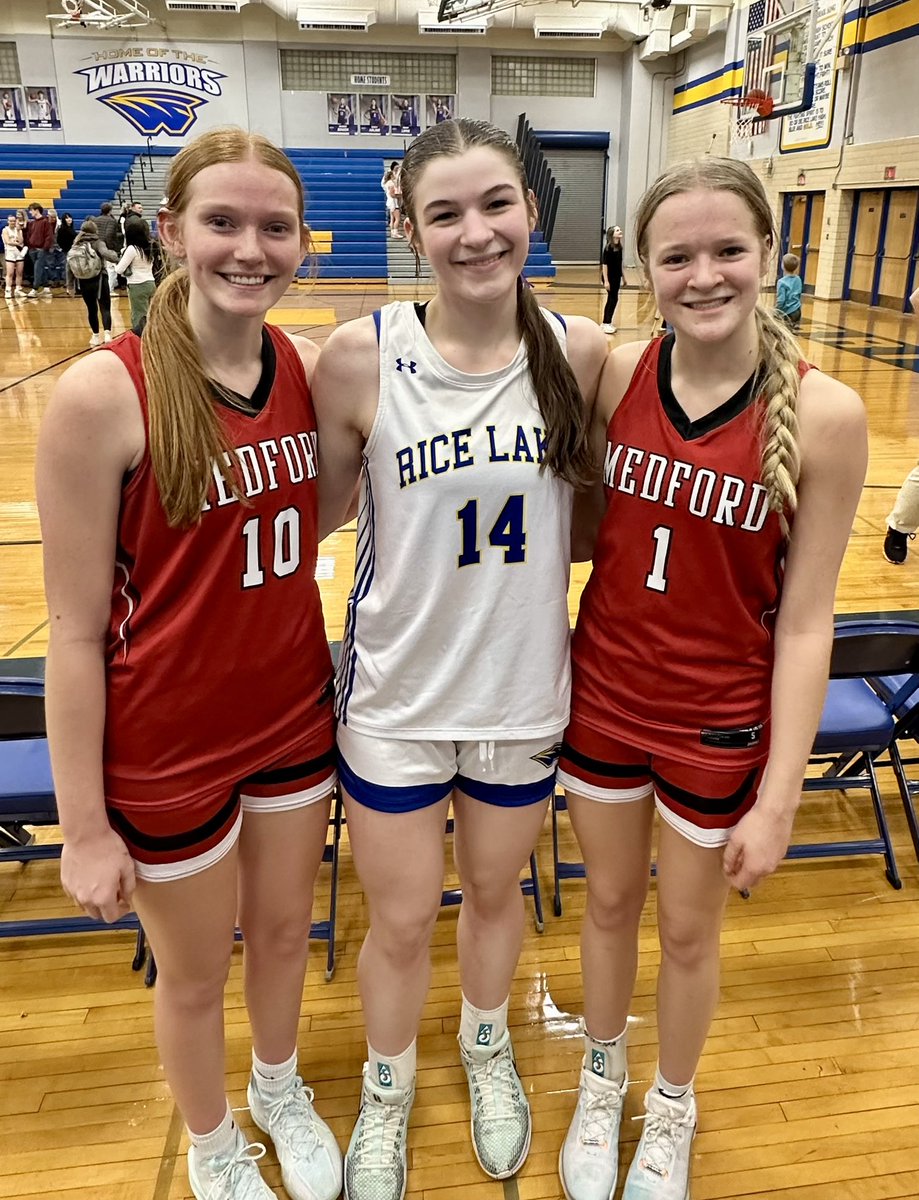 Team Wisconsin Girls (@teamwinoll) on Twitter photo Saw these 3 sophomores tear it up last night!
24 points and 5 threes for <a href="/KBaumgartn12834/">Kayla Baumgartner</a> (6β1/Medford/β27)
22 points for <a href="/AddisonSchmidt_/">Addison Schmidt</a>
(6β2/Rice Lake/β27)
21 points for <a href="/KlingbeilT70876/">Taylor Klingbeil</a>
(5β11/Medford/β27)
They compete hard, have fun, and are leaders as sophomores! Saw these 3 sophomores tear it up last night!
24 points and 5 threes for <a href="/KBaumgartn12834/">Kayla Baumgartner</a> (6β1/Medford/β27)
22 points for <a href="/AddisonSchmidt_/">Addison Schmidt</a>
(6β2/Rice Lake/β27)
21 points for <a href="/KlingbeilT70876/">Taylor Klingbeil</a>
(5β11/Medford/β27)
They compete hard, have fun, and are leaders as sophomores!