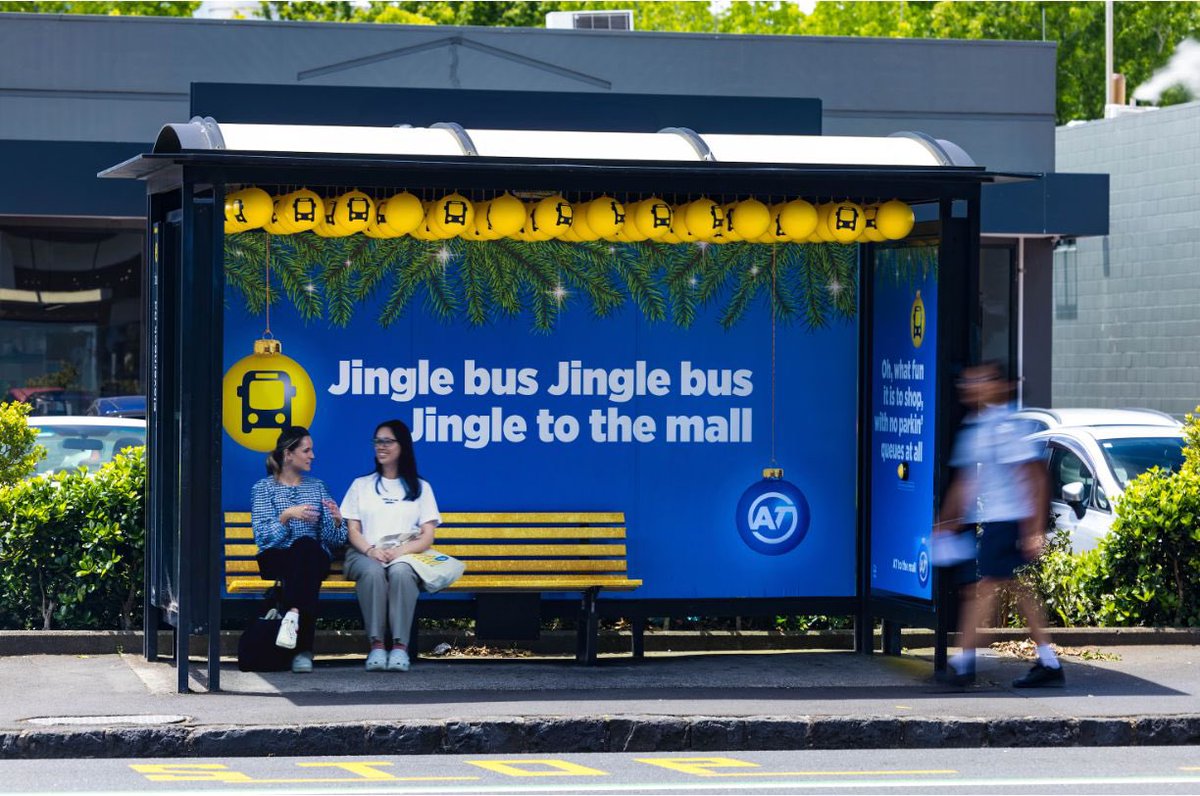 COMMBCA's tweet image. Best OOH creative last week— via OOH Today 

Full article: oohtoday.com/ooh-best-creat…
—-
Sign up for our newsletter at lnkd.in/gjuTaBSJ to stay up to date on the release of new materials!