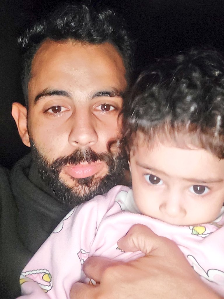 mohkhi9's tweet image. I&apos;m so frustrated, my stomach hurts from hunger, and I can&apos;t walk

Imagine this breakfast for me and my daughter . We are so tired. My body is tired. Every day I suffer from stomach pain due to hunger. Please help us so we can have good food!🙏

gofund.me/9f2459f2