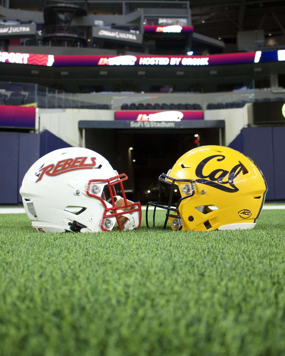 LABowlGame's tweet photo. IT’S #LABOWL GAMEDAY

@unlvfootball 🆚 @CalFootball 
🏟️ Art of Sport LA Bowl Hosted By Gronk
📍 @SoFiStadium 
🕕 6:00 PM
📺 ESPN https://t.co/vTe3EHVZO4