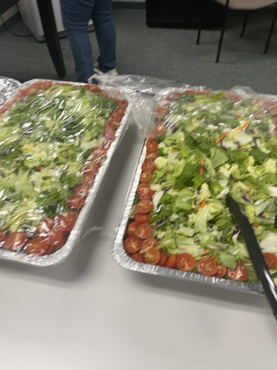Thank you, Lori Praise and the Howard Hughes Corporation for our Meador Staff Luncheon. Happy Holidays!@WillisSchools