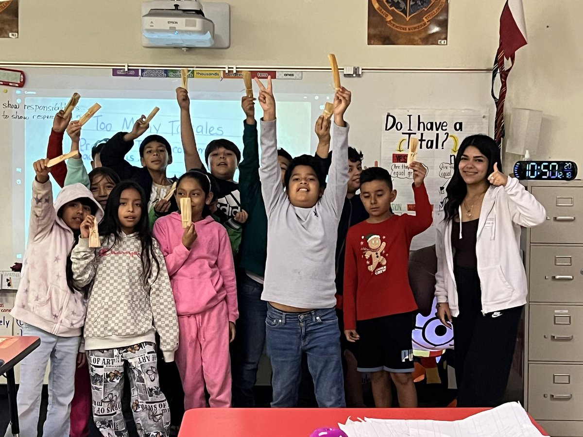 Nadia Mercado (@lareinade133) on Twitter photo Miss Castelán from <a href="/LOCKHARTHS/">Lockhart High School</a> Practicum of Education class taught my <a href="/BluebonnetLions/">Bluebonnet Elementary School</a> how to make a “Tamal of Responsibility” after reading “Too Many Tamales” by Gary Soto. The future looks bright for LHS future teachers! <a href="/LockhartISD/">Lockhart ISD</a> Miss Castelán from <a href="/LOCKHARTHS/">Lockhart High School</a> Practicum of Education class taught my <a href="/BluebonnetLions/">Bluebonnet Elementary School</a> how to make a “Tamal of Responsibility” after reading “Too Many Tamales” by Gary Soto. The future looks bright for LHS future teachers! <a href="/LockhartISD/">Lockhart ISD</a>