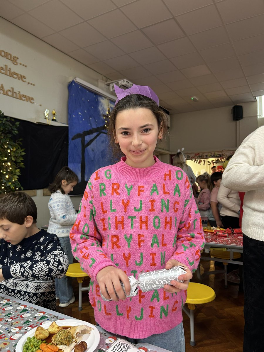 Foxes @ Burton Green Primary tweet media