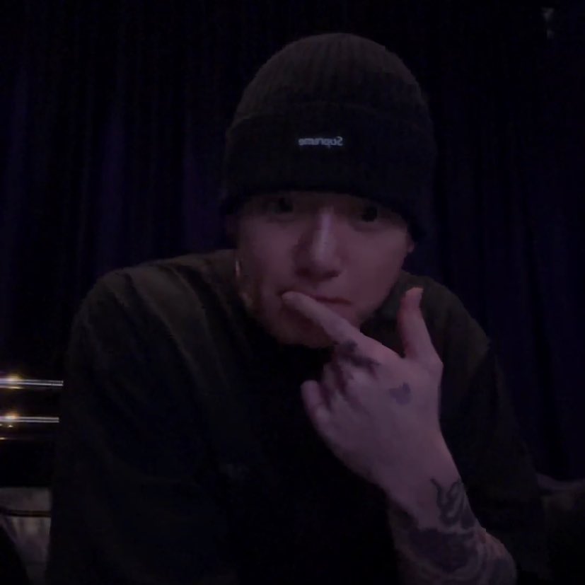 #Jungkook ended his live on Weverse with 20.2M realtime viewers and 292M likes!