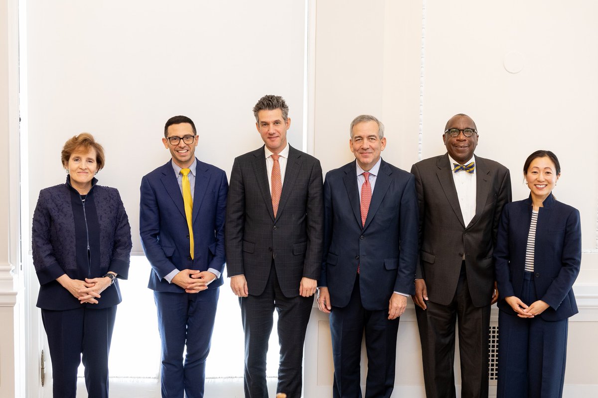 MeridianIntl's tweet image. Global trade and development finance is evolving rapidly, requiring innovative approaches to meet the challenges of a changing economy. @MCCgov, @MCC_CEO, @DFCgov, @DFC_CEO, @USAID, Mark Simakovsky, Pluribus Impact Capital & David Bohigian joined @MeridianIntl to discuss the…