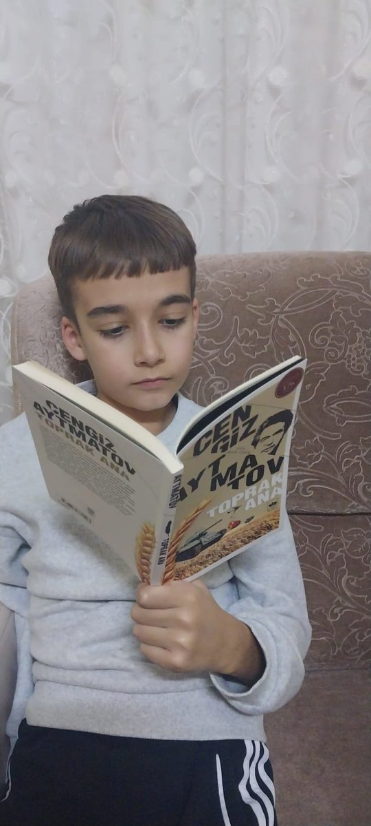 eskiliho's tweet photo. #EnBüyükReytingAilemleKitapOkumak #EskilOkuyor #TuzGölündeKitapOkumak
@aksarayvaliligi
@malikumbuzoglu
@AksarayMem
@metinalpaslan40
@TC_Eskil
@Eskil_MEM
@brahimkler2
@Ahmetiris1
@Kose1990 https://t.co/NMEctWq2is
