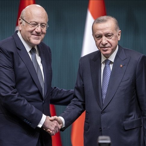refik_ozen16's tweet photo. CHP genel başkanı duymasın….
Lübnan Başbakanı Mikati:
Suriye'deki gelişmelerde; önce Allah'a, sonra da Türkiye'ye güvenmemiz gerektiğini bir kez daha idrak ettik. https://t.co/7VoVsVq5kV