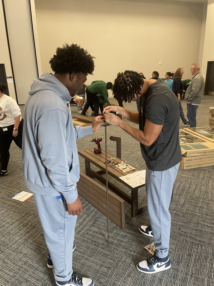 Devin Moore (@realdevinmoore3) on Twitter photo We had the chance to work with <a href="/FeedingTampaBay/">Feeding Tampa Bay</a> to supply food to those in need. We also built benches to provide to schools in tampa. Help the cause by clicking the link below.
FeedingTampaBay.org/FeedTheSeason
<a href="/Fl_Victorious/">Florida Victorious</a> #FVFoundation We had the chance to work with <a href="/FeedingTampaBay/">Feeding Tampa Bay</a> to supply food to those in need. We also built benches to provide to schools in tampa. Help the cause by clicking the link below.
FeedingTampaBay.org/FeedTheSeason
<a href="/Fl_Victorious/">Florida Victorious</a> #FVFoundation