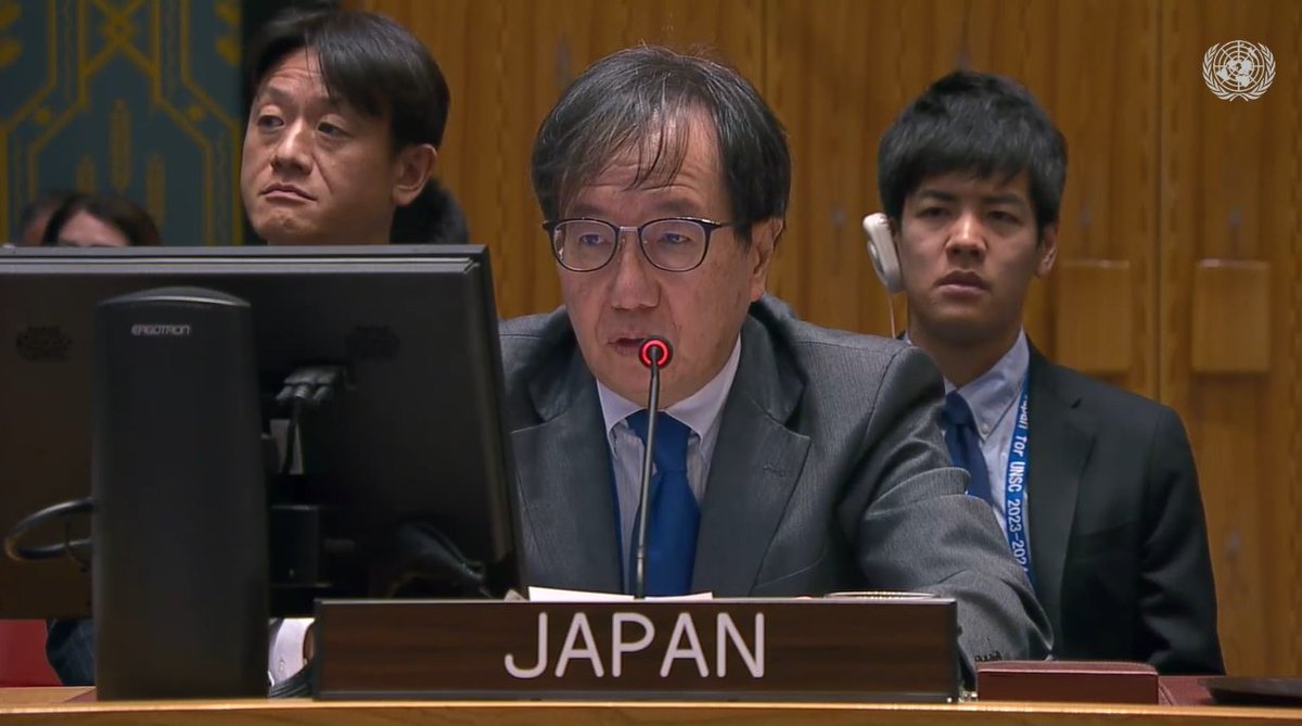 JapanMissionUN's tweet photo. At #UNSC mtg on #MEPQ, #Japan states:
➡a ceasefire in #Gaza & the release of hostages are long overdue
➡dramatic expansion of humanitarian aid delivery is urgently needed
➡we are encouraged by reports of a resumption of the ceasefire talks & seemingly forward-looking progress https://t.co/XgJkqj2giI