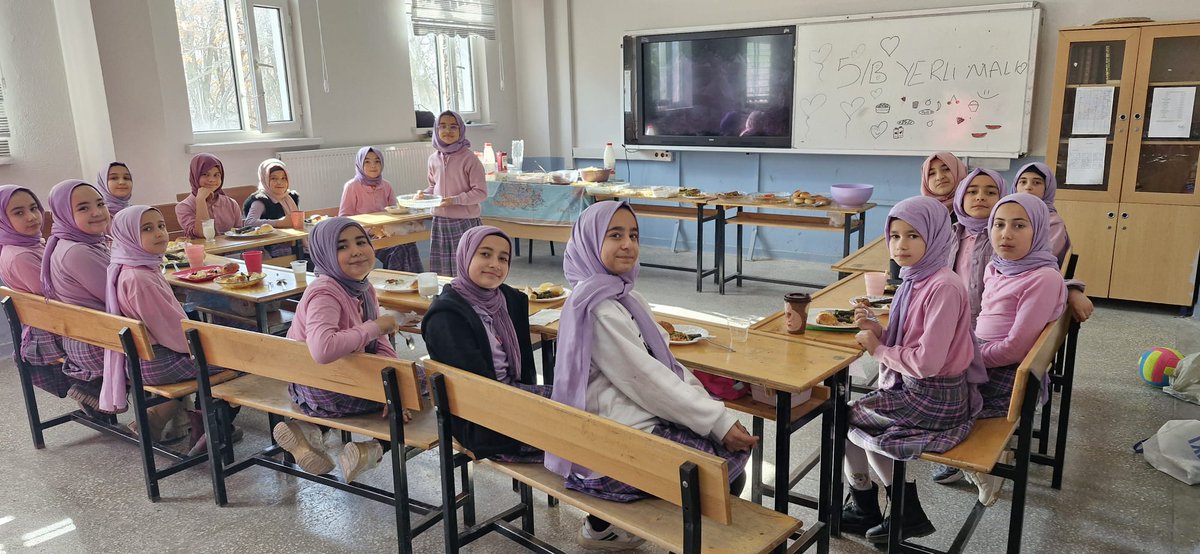eskiliho's tweet photo. Yerli Malı Haftamızdan Kareler
@aksarayvaliligi
@malikumbuzoglu
@AksarayMem
@metinalpaslan40
@TC_Eskil
@Eskil_MEM
@brahimkler2
@Ahmetiris1
@Kose1990 https://t.co/52AxX7miWc