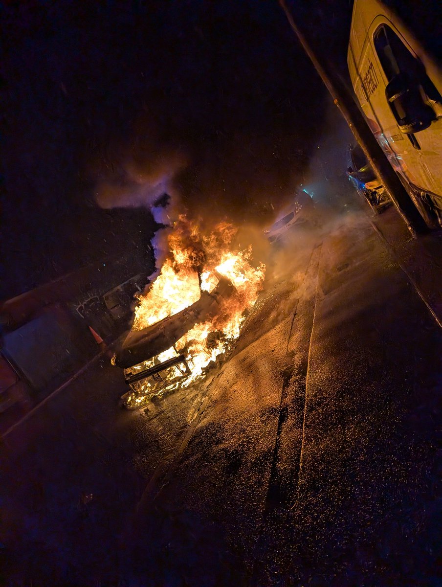 WMFSAston's tweet image. Car fire in Witton. No one was hurt or injured. Other vehicles close by were damaged by the heat 🔥 #fire #carfire #staysafe