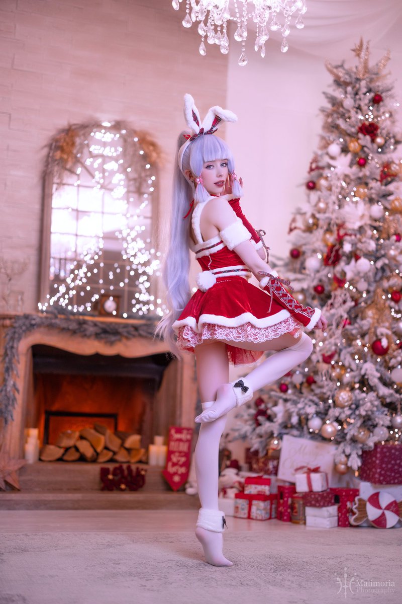 Snow Bunny Ayaka ❤️🤍✨
📸: <a href="/malimoria/">Malimoria</a>