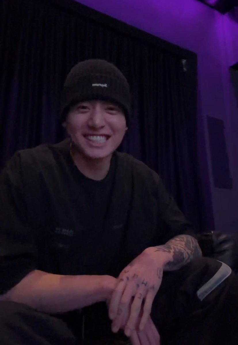 I was healed and wrapped with love! #thankyouJK #welovejungkook #wemissjungkook #jungkook #jk #BTS #BTSARMY