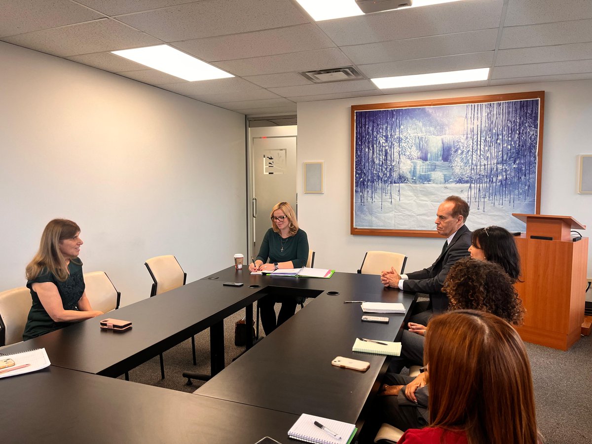 Natalia Kusendova-Bashta (@natkusendova) on Twitter photo Had a productive meeting this morning with <a href="/Toronto_Memory/">Toronto Memory Program</a>, which specializes in diagnosing and treating Alzheimer’s and dementia. We discussed the importance of providing tailored care to the majority of LTC residents who live with dementia.
(1/2) Had a productive meeting this morning with <a href="/Toronto_Memory/">Toronto Memory Program</a>, which specializes in diagnosing and treating Alzheimer’s and dementia. We discussed the importance of providing tailored care to the majority of LTC residents who live with dementia.
(1/2)
