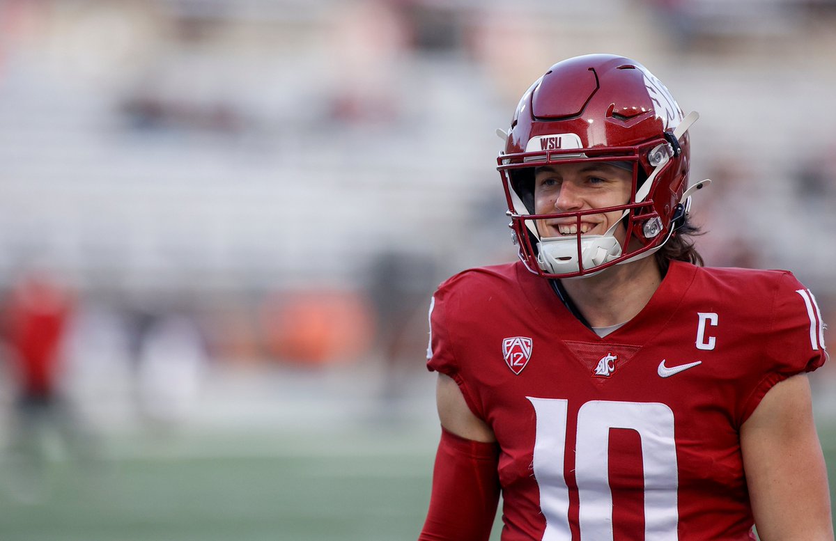 chris_hummer's tweet photo. Washington State QB transfer John Mateer is visiting Oklahoma today, sources tell @247Sports.

Mateer is the No. 1 overall player and No. 1 QB in the @247SportsPortal rankings. 

More on Mateer and other top transfers here:

https://t.co/NWQbO3mBL8 https://t.co/JX07Y0wSMI