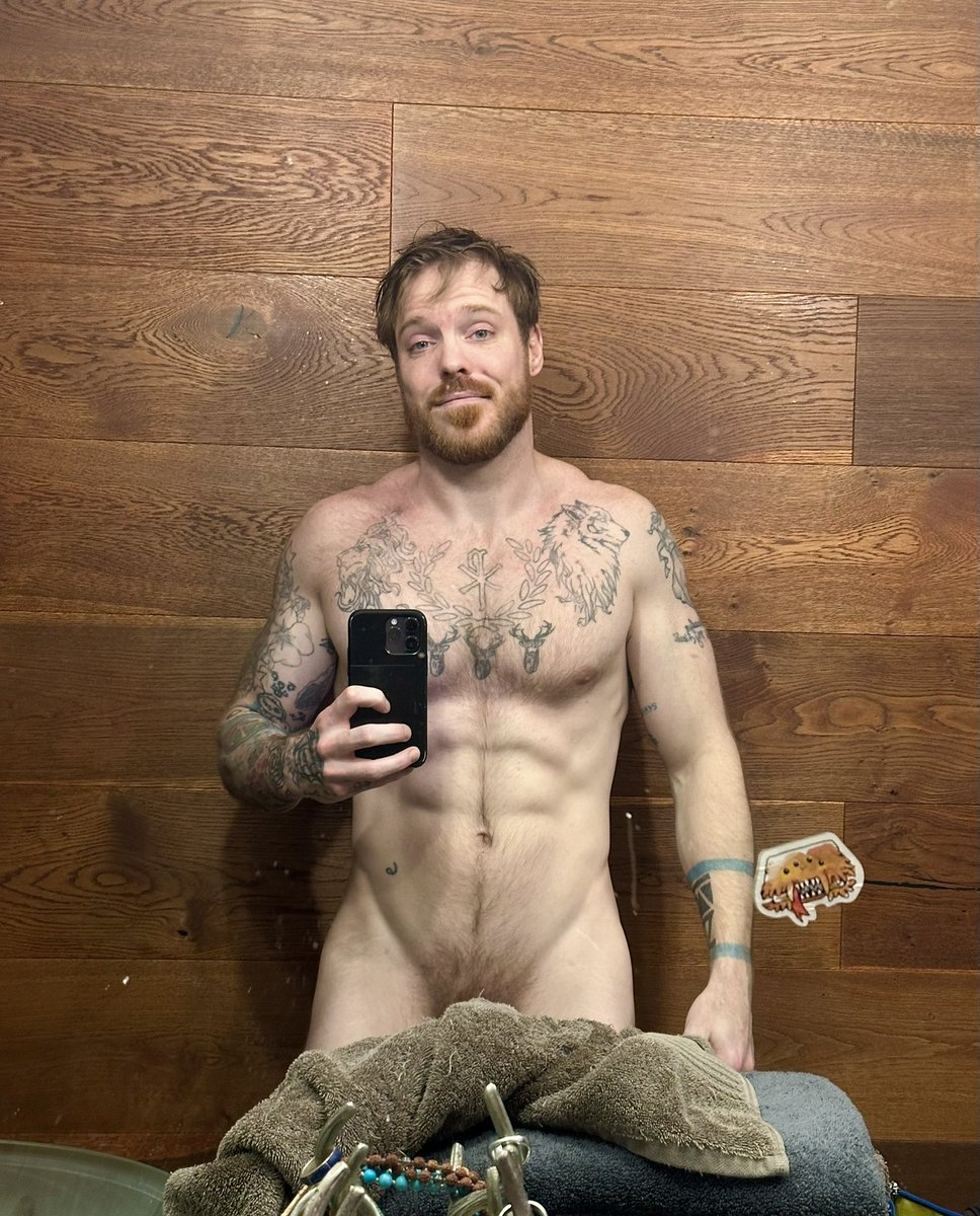 KalebtheWalker's tweet photo. Mornin’
What 11hrs of sleep looks like 🤭😮‍💨 https://t.co/QeTVK1D3qo