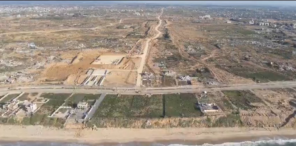 SuppressedNws's tweet image. ⚡️🇵🇸🇮🇱JUST IN: Netzarim axis death zone.

Haaretz newspaper, quoting a
commander in the Israeli 252nd Division:

"There is a line north of the Netzarim axis known as the 'line of corpses,' and the residents of Gaza are fully aware of its meaning. In this area, Palestinians are…