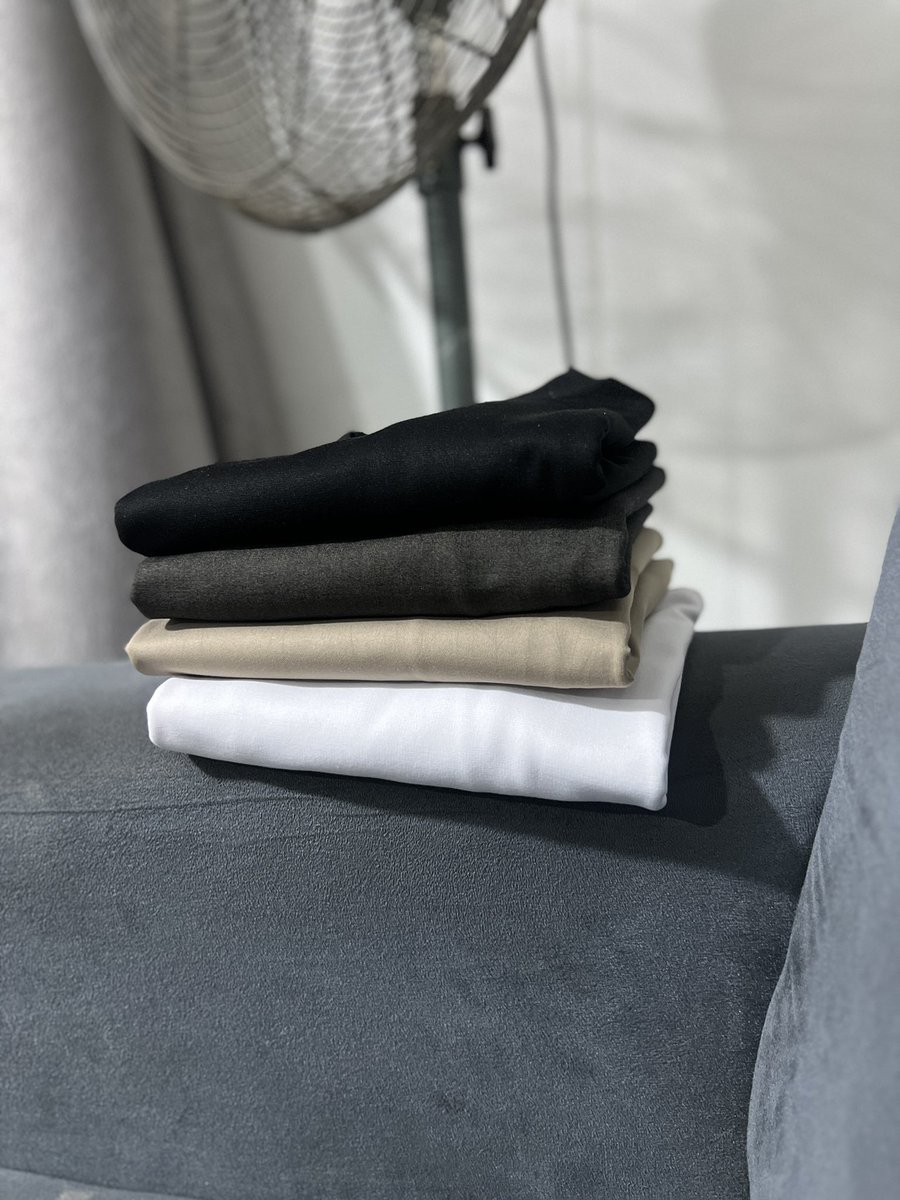 newthread_ng's tweet photo. This is love at first sight 🖤 https://t.co/u5FI7z10Bv