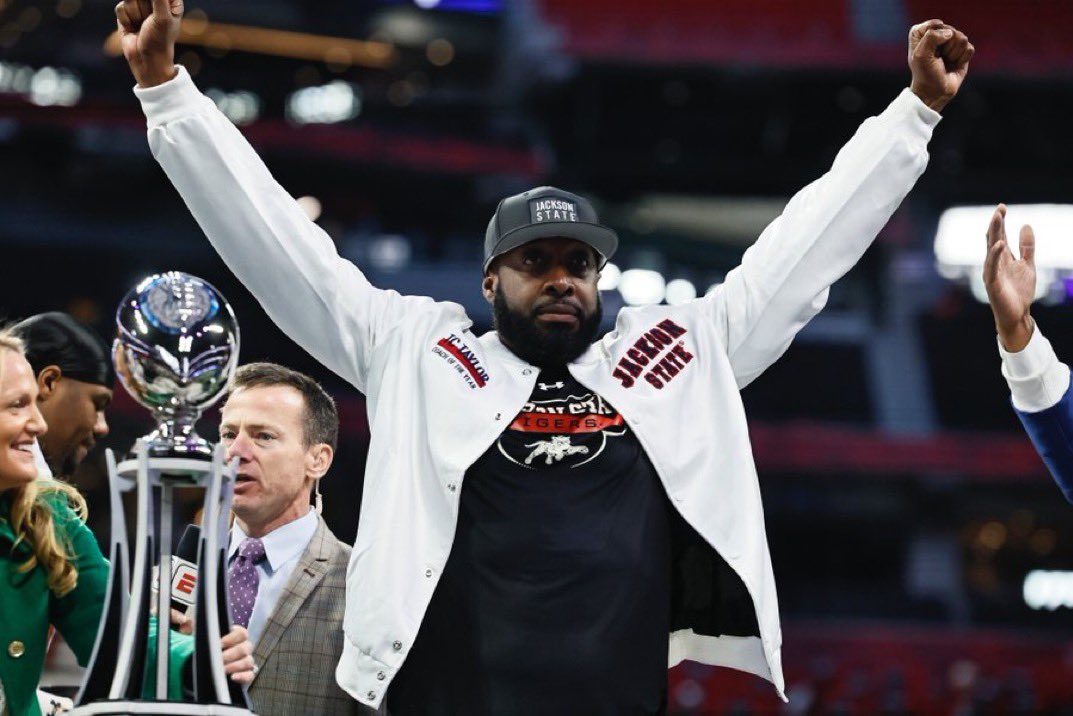 1400Klub's tweet image. Jackson State this. Jackson State that. Yea, you know us as HBCU Football National Champs, but we are more than that. We are U.S. Senators, Congressmen and Secretaries. We are NBA Champions and NFL MVPs and university presidents. We produce concerts on tiny desks and perform at…