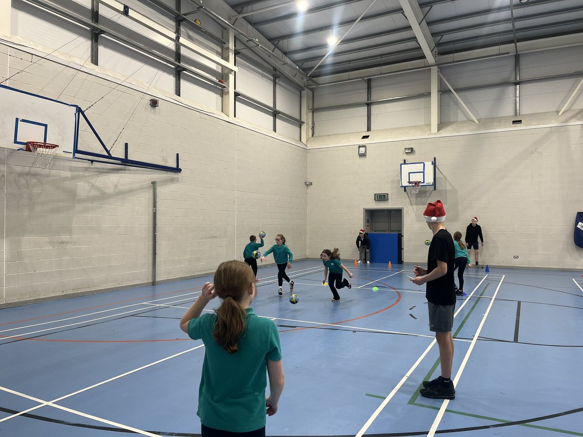 OneRen Sport tweet media