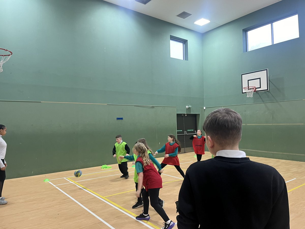 OneRen Sport tweet media