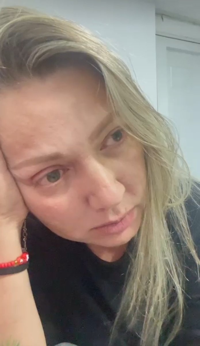 richardex45's tweet photo. Gravísimo la situación de está madre en Medellín. Su hijo desapareció en el barrio pajarito comuna 7 en Medellín desde el 13 de Diciembre. Hay una madre desesperada esperando encontrar a su hijo sano y salvo. Por favor Amigos ayúdenme con un RT. #EncontremosAJuanPablo https://t.co/5PEV5Gfat6