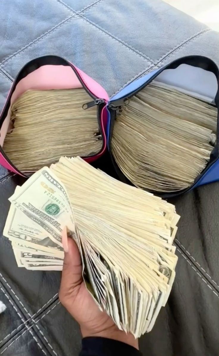 My bags are always filled with cash. Drop "555" to Affirm 🍀