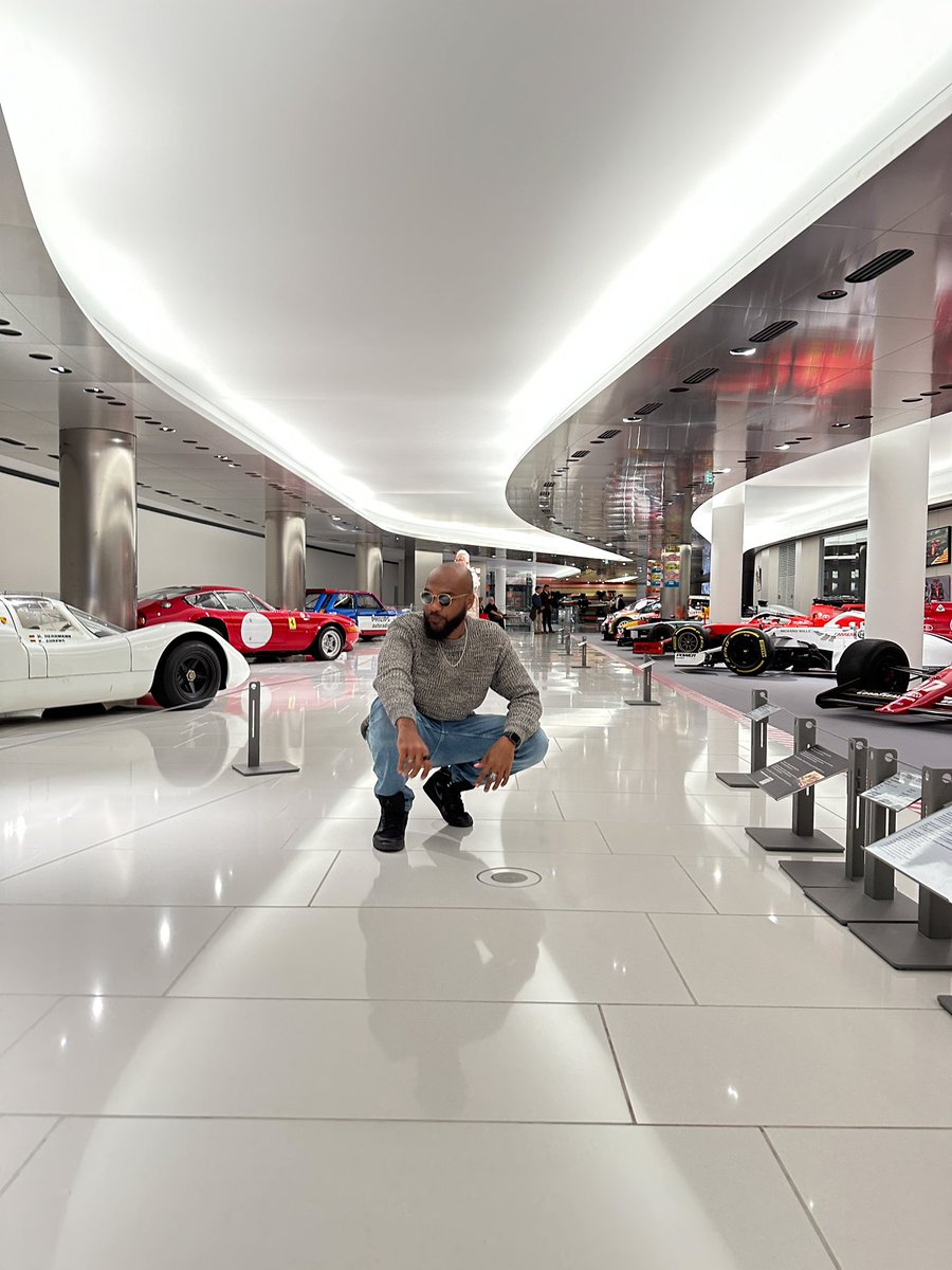 Blessed by God Beyond Belief. ✨. 4 Days ago, we crossed the 1M subscriber mark on YouTube. 

Im a living example that you can start from anywhere and get to whatever heights you dream of! Ignore the naysayers, keep grinding and most importantly, follow God!