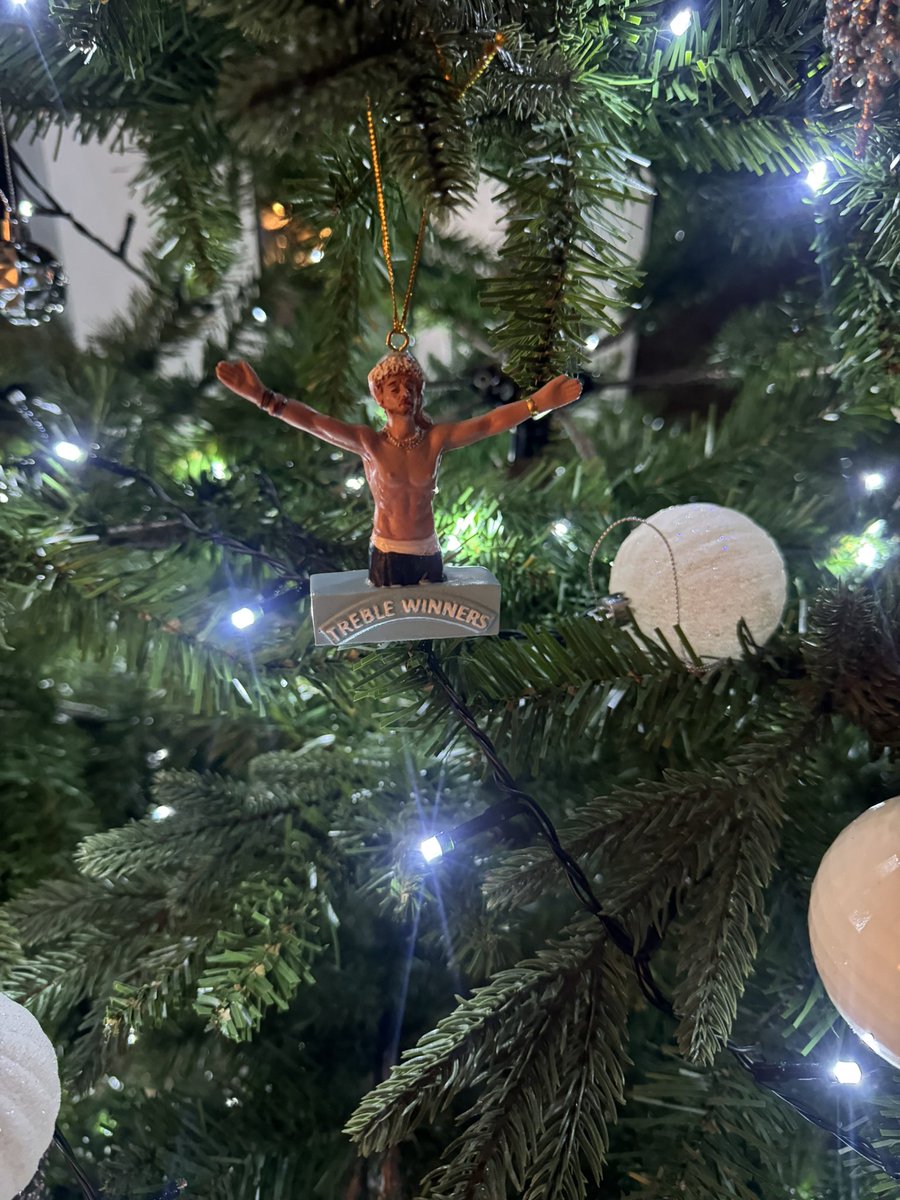 wilse_23's tweet photo. Proper chuffed with this! Super Jack grealish got pride of place! @thegingerwig @JackGrealish https://t.co/UFbMwTMz2c