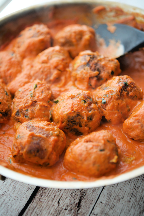 CarriesExpKtchn's tweet image. Italian-Style Meatless Zucchini Meatballs

RECIPE--&amp;gt;  carriesexperimentalkitchen.com/zucchini-meatb…
#meatless #meatballs #zucchini