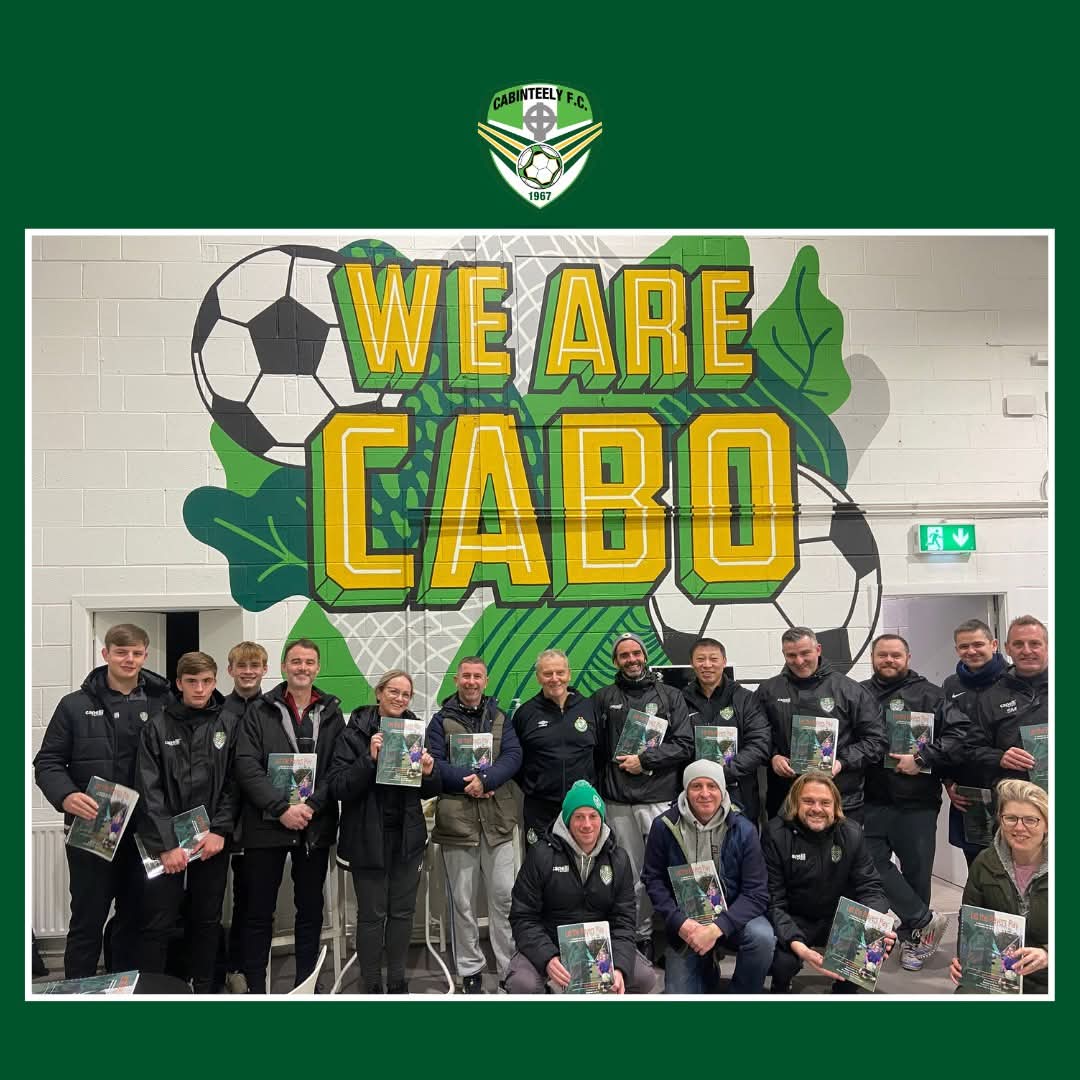 Laurence J Mahony tweet media