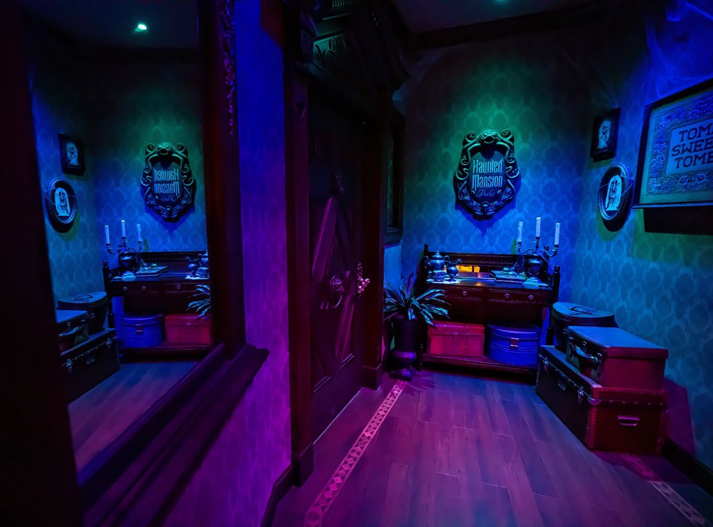 Last first impressions of the Treasure before she sails on her maiden voyage.  I love this ship.  I’m a fan of the Wish Class in general, and I was just excited to spend 7 nights onboard one.  But this ship is gorgeous.  They took great spaces and lounges on the Wish and made