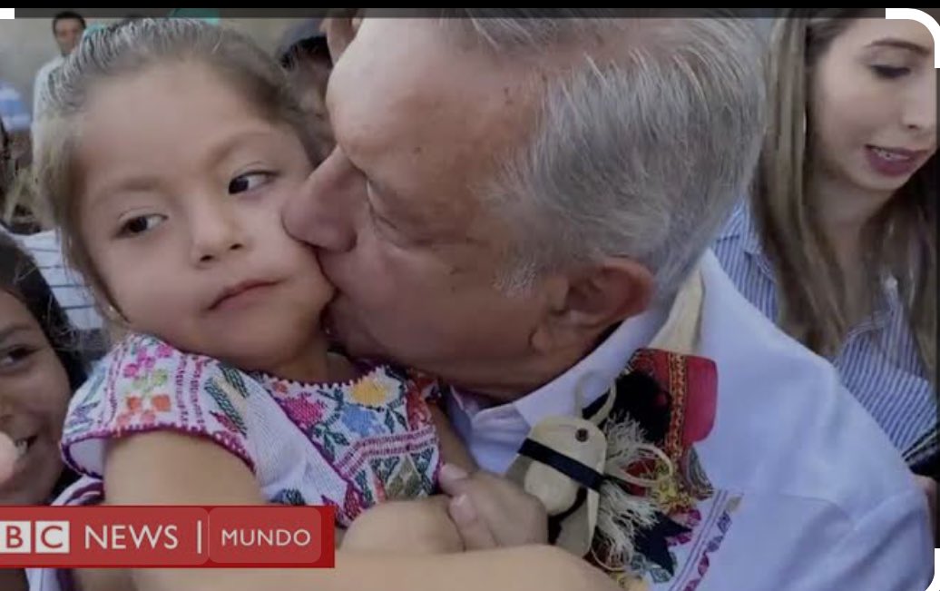 eddSM94's tweet photo. @FreddyOliviery El buen @lopezobrador_  puso el ejemplo .😂😂😂😂 https://t.co/0t6d2INPhm