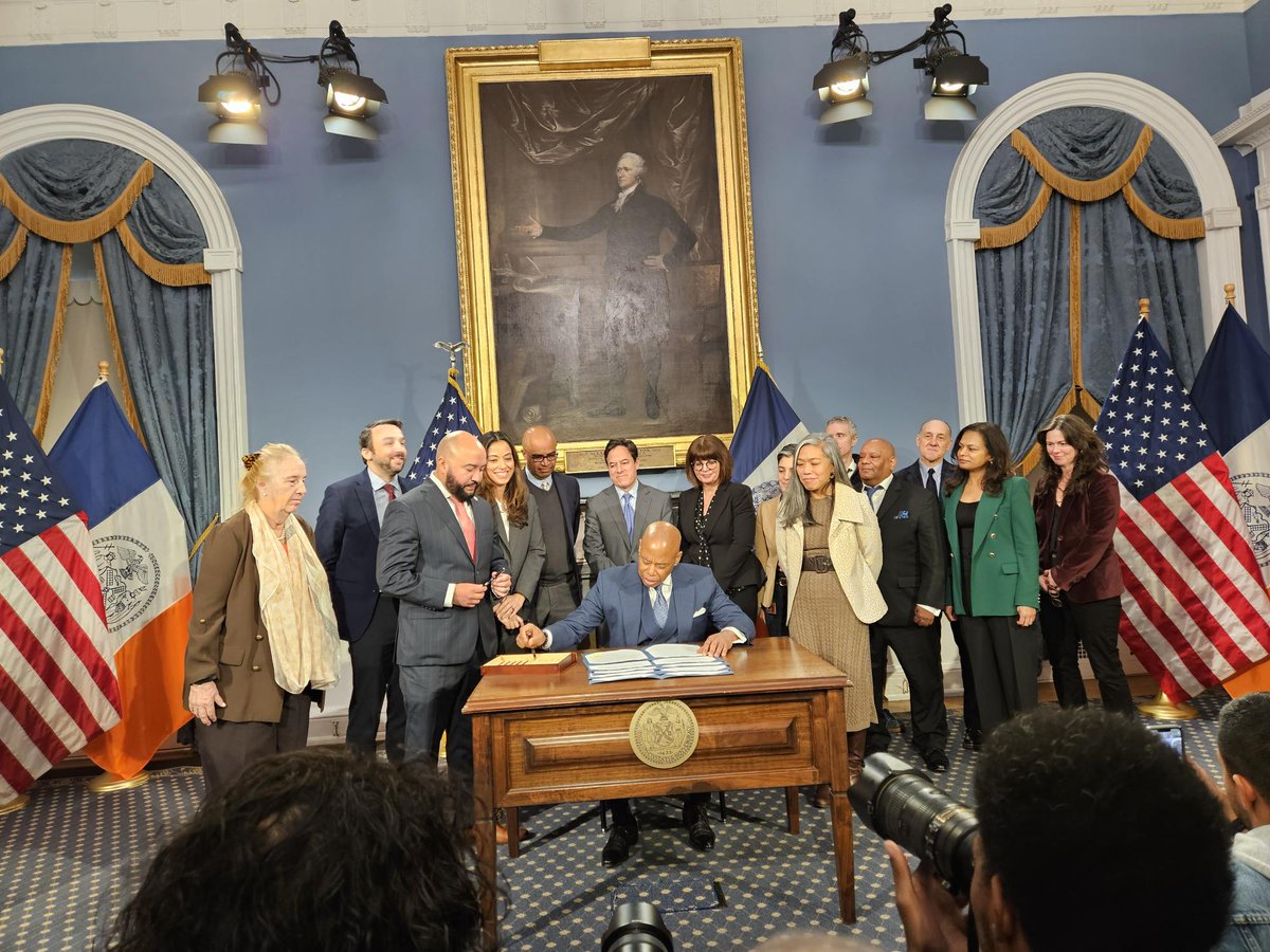 FernandoA's tweet image. Today @NYCMayor signed City of Yes laws! A very hopeful sign in the fight to confront NYC housing challenges. Kudos to @MTorresSpringer @DanGarodnick @AdolfoCarrion @CMSalamancaJr @CarlinaRivera @PiSanchezNYC @NYCHousing and all who worked hard to make this a reality.
