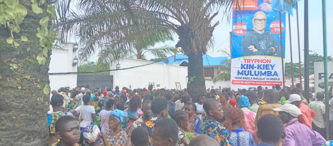 pepele_news's tweet image. 🔴 PUBLICATION DES RÉSULTATS | Kin-Key #Mulumba, Didier #Mazenga, et Jean #Kamisendu #Kutuka, parmi les 5 élus députés nationaux dans la circonscription électorale de #Masimanimba. #RDC #CENI @pepele_news