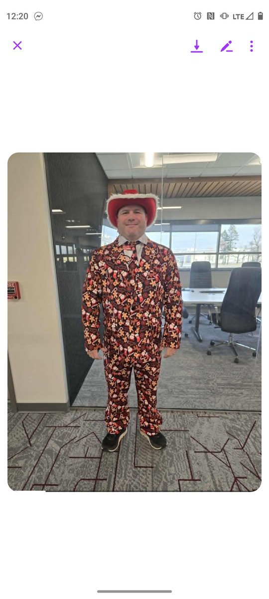 jakinn01's tweet photo. Ugly sweater/outfit day at work https://t.co/HGZURhMQUa