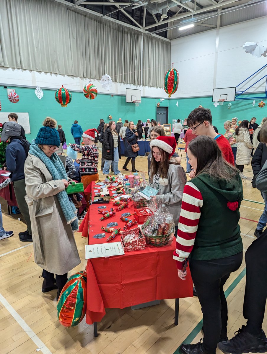 GHS Business Education tweet media