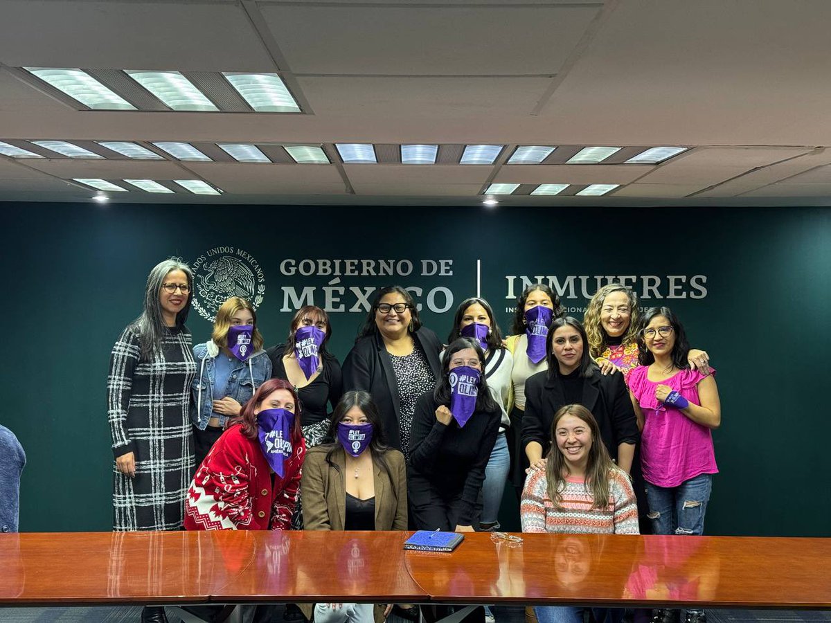 Me reuní con las valientes alumnas del <a href="/IPN_MX/">IPN</a> que han emprendido una lucha para denunciar y hacer frente a la violencia digital que han vivido. 

Su activismo no es en vano. Así como lo ha logrado <a href="/OlimpiaCMujer/">Olimpia</a>, vamos a luchar por la justicia de todas las mujeres que han vivido