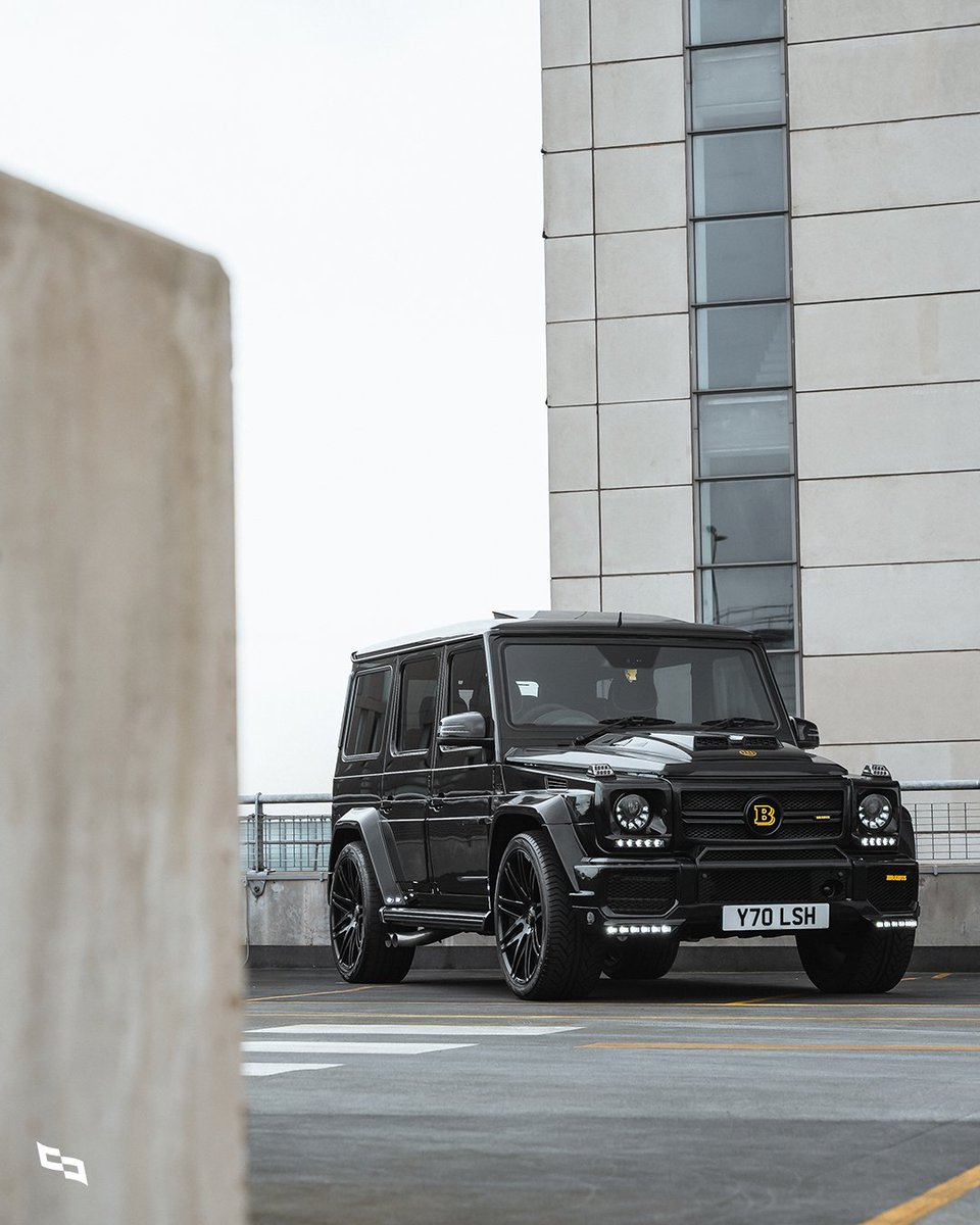 collectingcars_'s tweet image. This W463-generation Mercedes-Benz G55 AMG is an imposing modern 4x4, equipped with a desirable factory-applied Brabus ‘Widestar’ kit.

📍LIVE NOW - Salford, United Kingdom

🔗Find out more: collectingcars.com/for-sale/2011-…

#CollectingCars #Mercedes #Brabus #G55