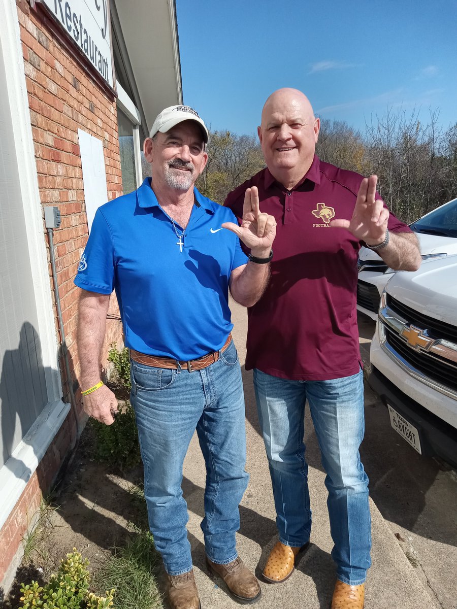 Great to see <a href="/Bdpeveto/">Bradley Dale Peveto</a> passing through Caldwell, TX.  Eat'Em Up Cats!