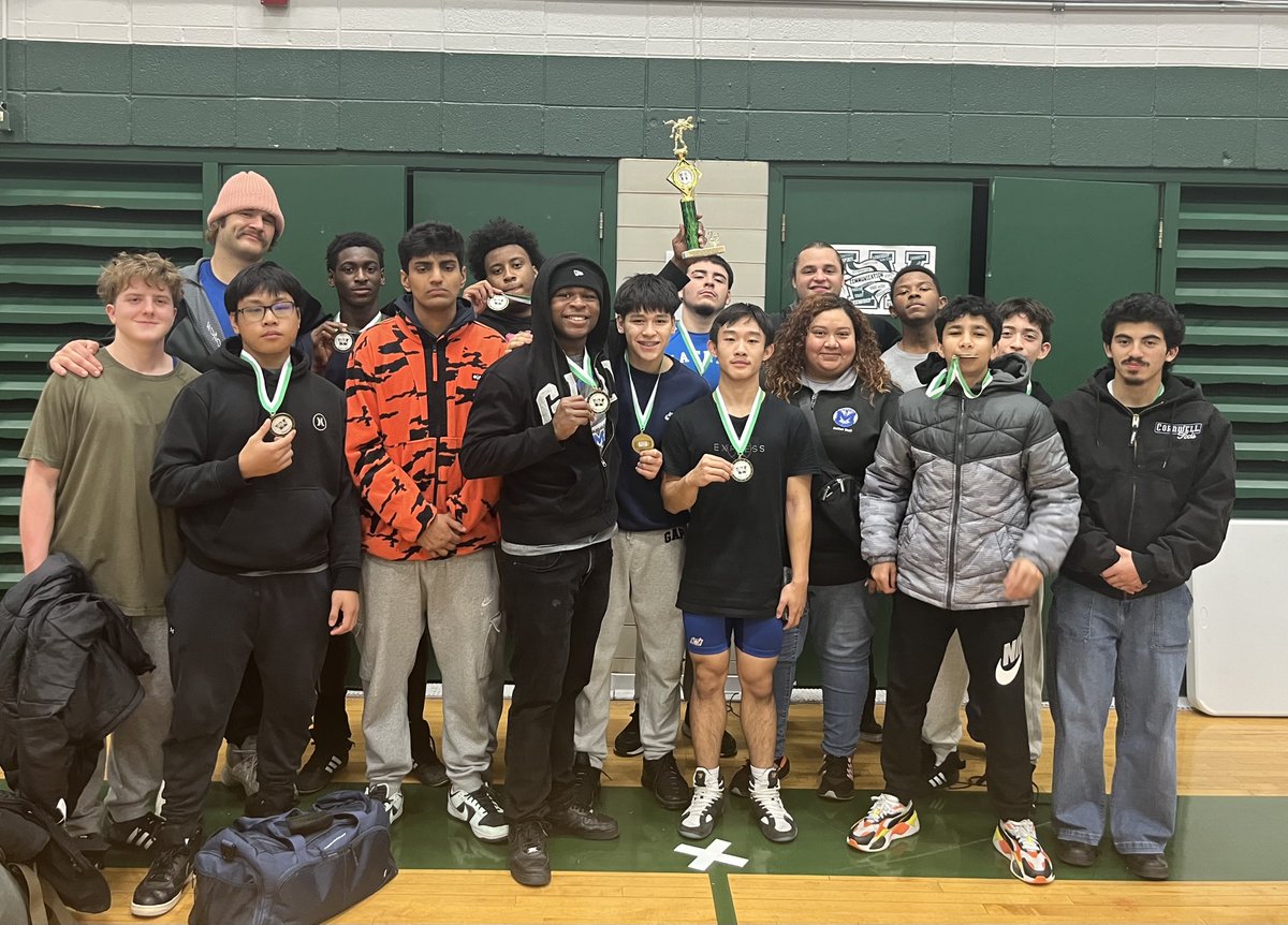 This weekend the boys varsity wrestling team participated in the 26th annual Walther Christian Wrestling competition. Mather placed 2nd overall out of 18 teams total.  Keep up the good work Rangers! #MeanTough